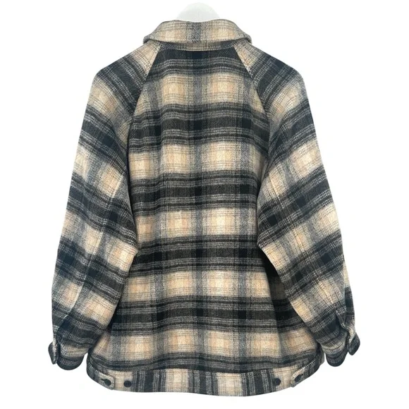Clare Waight Keller x Uniqlo Black Cream Loose Fit Plaid Flannel Shirt Jacket - Picture 4 of 11